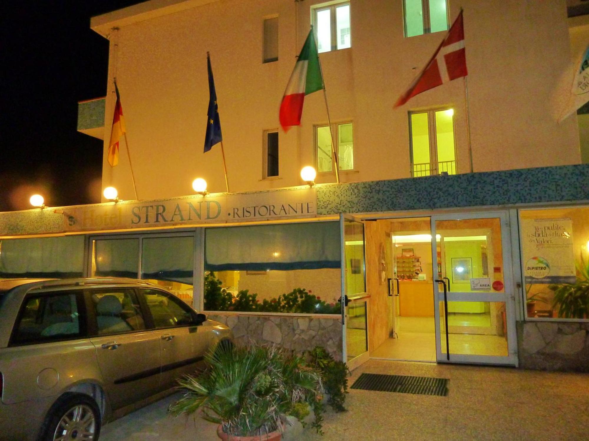 Hotel Strand Маріна-ді-Монтенеро Екстер'єр фото